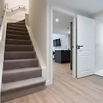 Centre Modern Luxury Duplex 2-bedroom Leeds (West Yorkshire)
