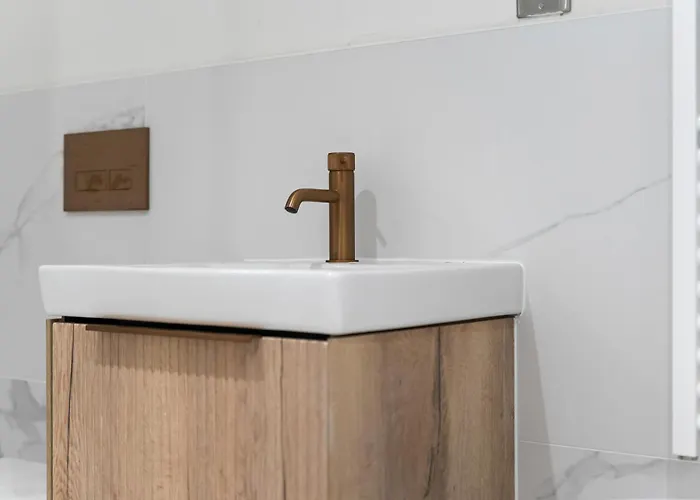 Apartment Centre Modern Luxury Duplex 2-bedroom