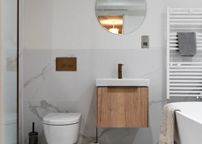 Centre Modern Luxury Duplex 2-bedroom Apartment