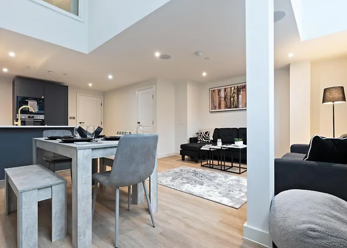 Apartment Centre Modern Luxury Duplex 2-bedroom Leeds (West Yorkshire)