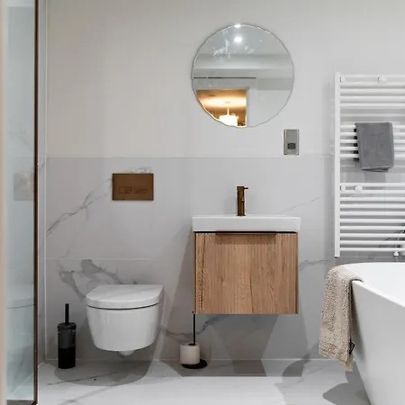 Centre Modern Luxury Duplex 2-bedroom 公寓