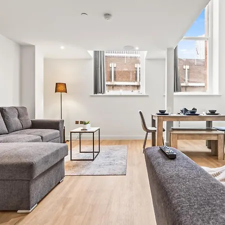 Centre Modern Luxury Duplex 2-bedroom 公寓